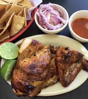 Photo of El Rey Del Pollo Santa Fe