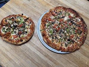 Photo of Upper Crust Pizza Downtown