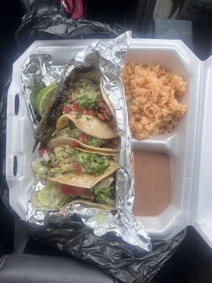 Photo of Compas Tacos (Food Truck)
