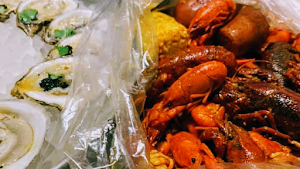 Photo of Crackin' Crab Santa Fe Seafood Boil