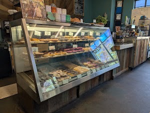 Photo of Whoo's Donuts Pizza and Brew